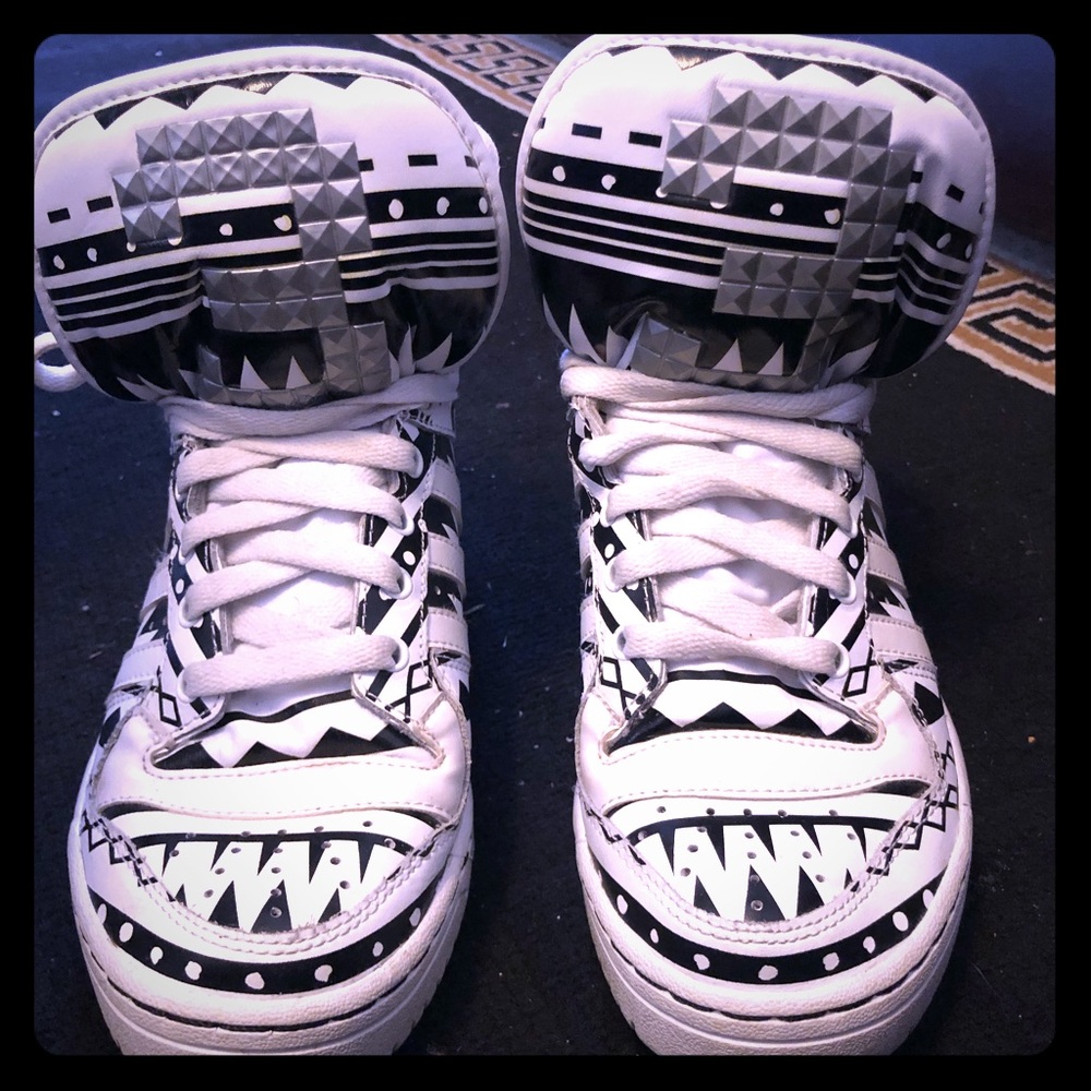 Adidas Black & White Aztec High TopsSize 7.5